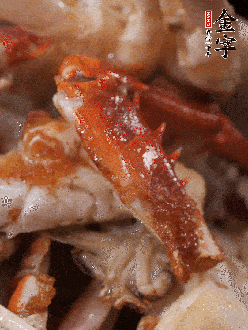 沾上面糊，下锅油炸至金黄色。
